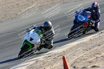 media/Jan-08-2022-SoCal Trackdays (Sat) [[1ec2777125]]/Turn 10 (2pm)/